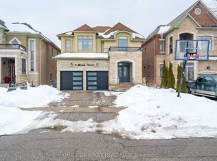 11 Noranda Cres, Brampton, ON L6Y 0M7