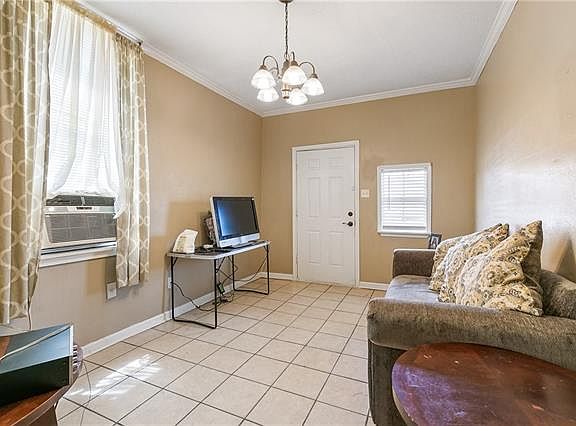 4th image of 3517 4th St