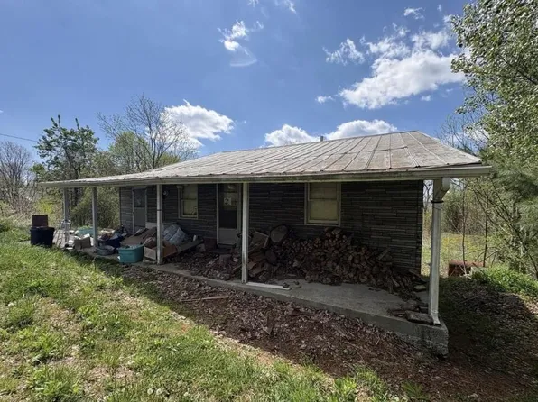 7834 Brown Mountain Rd, Jewell Ridge, VA 24622
