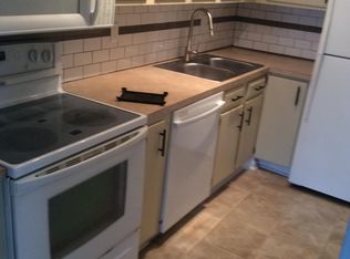 1307 Lake Shore Dr, Columbus, OH 43204