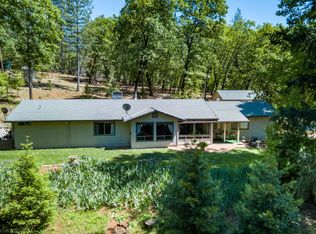 19777 Lundgren Mountain Rd, Lakehead, CA 96051