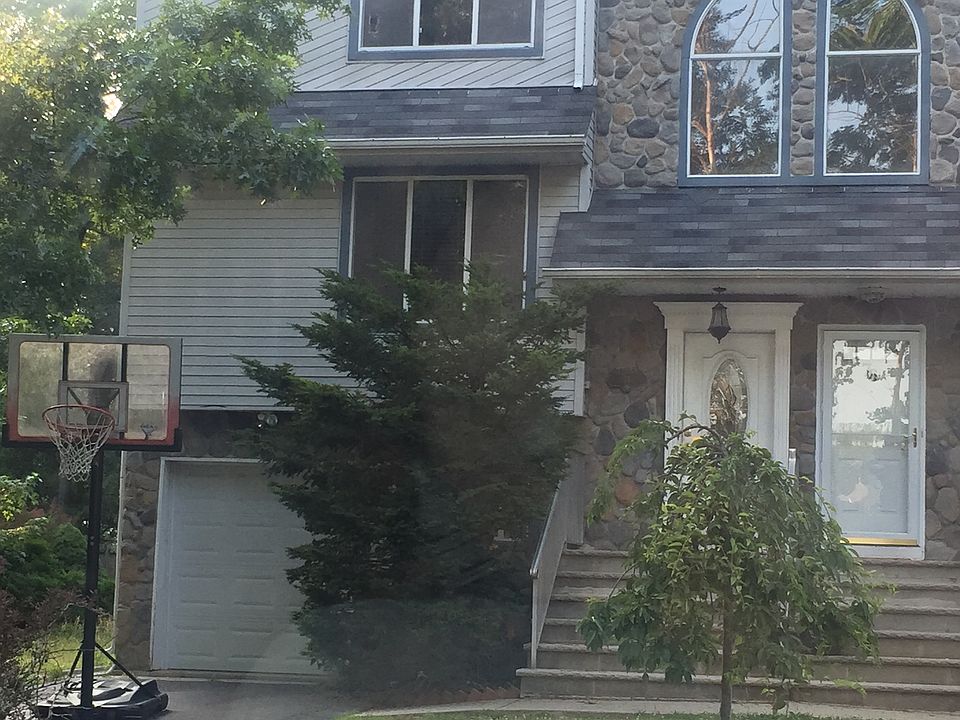 1st image of 74 Lone Star Ln