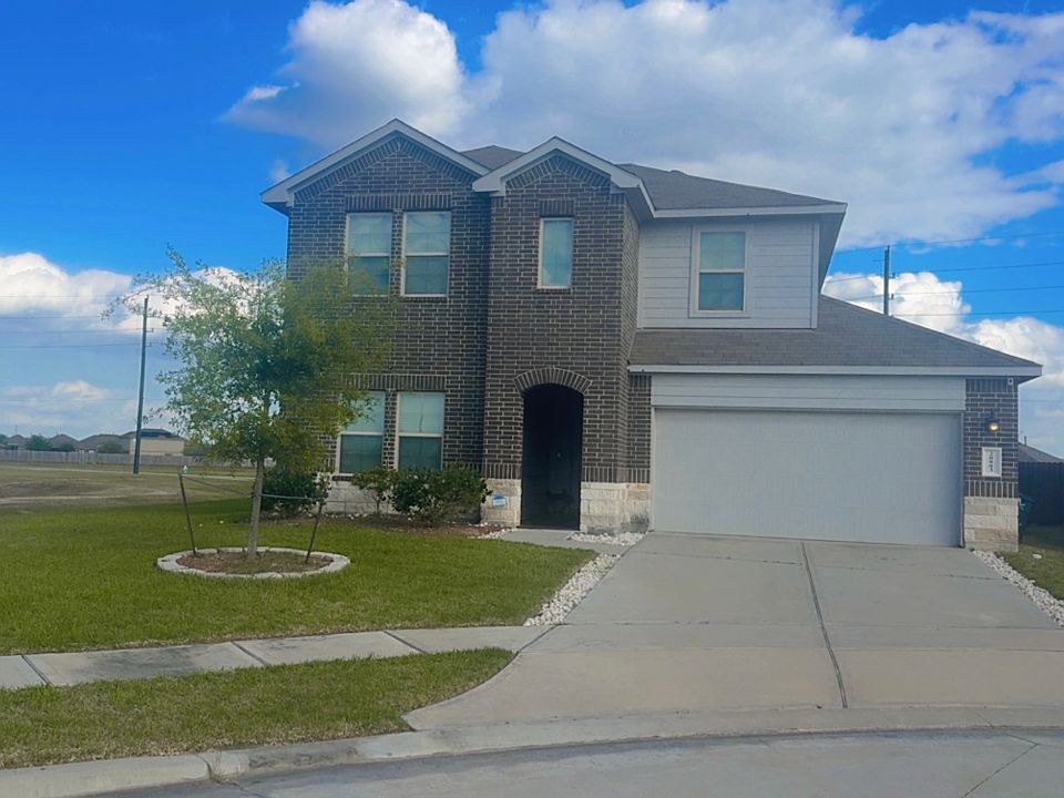 1st image of 20803 Medford Landing Ln