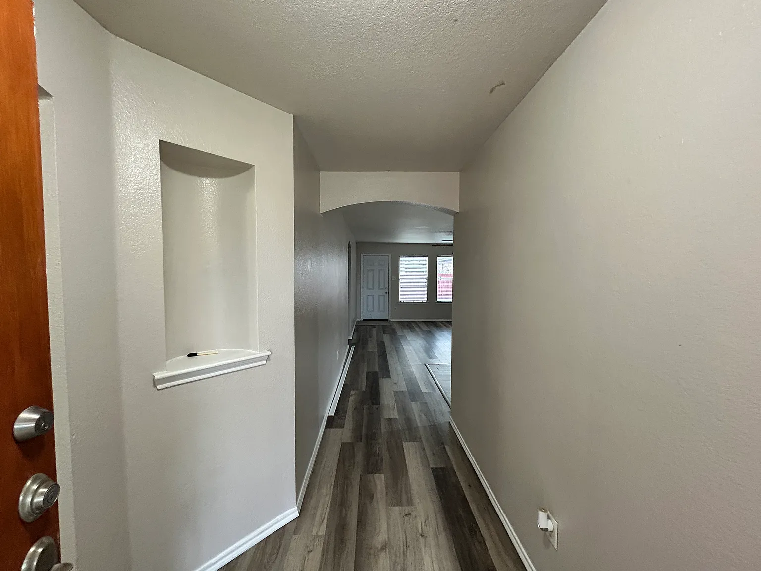 10445 Hideaway Trl — Photo 2