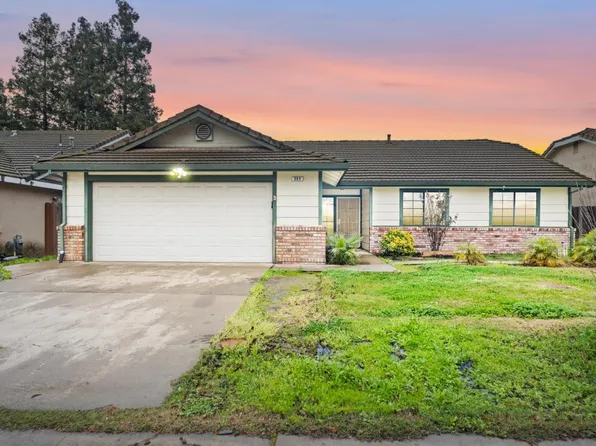 909 N Rosemore Ave, Modesto, CA 95358