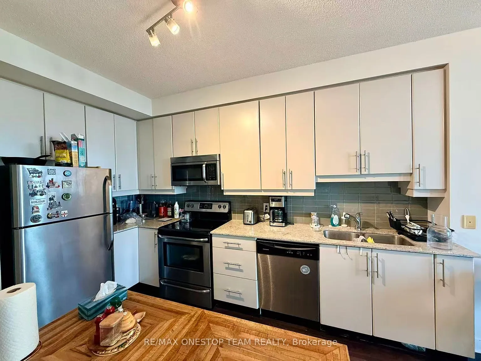 1 bed, $2,600 — Photo 4