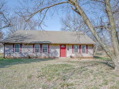 802 S 20th St, Chickasha, OK, 73018
