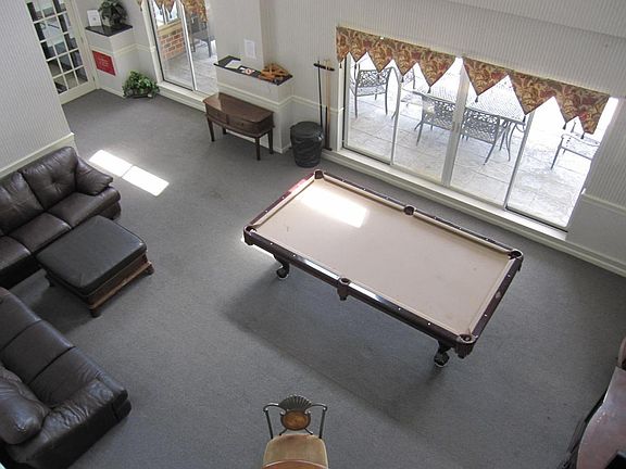 5th image of 230 Willard St Unit 104