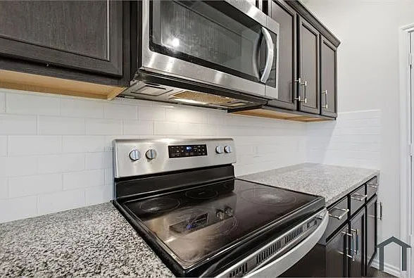1328 Broaddus Rd — Photo 14