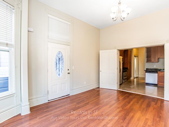 5th image of 674 Oak St