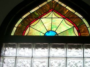 5 Spring St APT 2, Amesbury, MA 01913