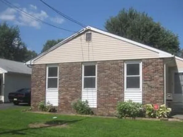 15 E Pitman St, Penns Grove, NJ 08069