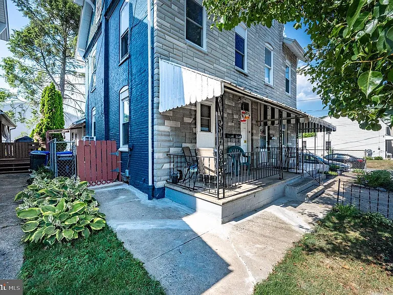 103 Upland Ave #2 — Photo 13