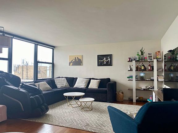 2nd image of 3340 N Lake Shore Dr #19P