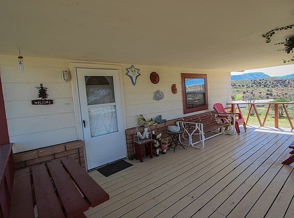 4th image of 4 Thistle Dr #0