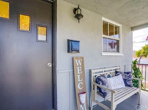 3rd image of 21634 Palos Verdes Blvd