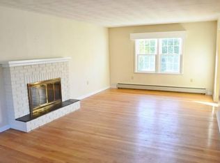 81 Grant St, Burlington, VT 05401