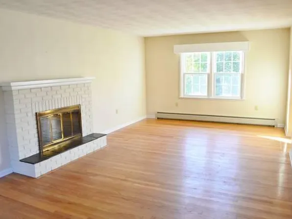 463 S Prospect St, Burlington, VT 05401
