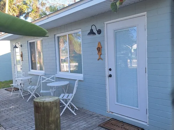 805 N Dixie Fwy #9, New Smyrna Beach, FL 32168