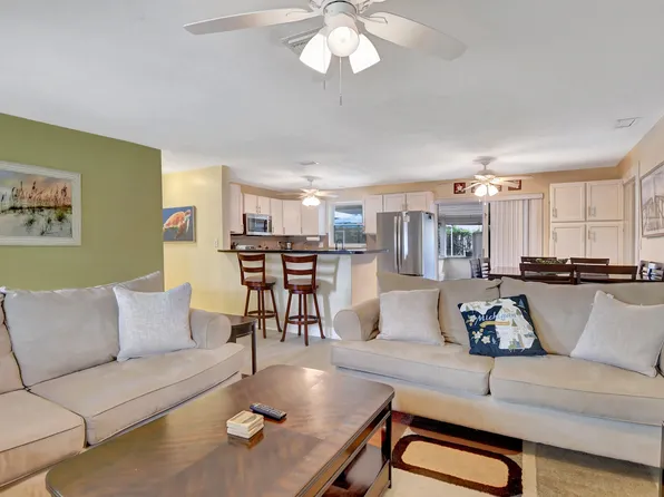 4686 NW 2nd Court, Boca Raton, FL 33431