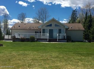 1405 Riverside Dr NW, Baudette, MN 56623