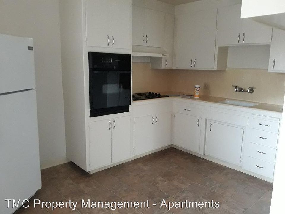 1st image of 2144 Royal Dr APT 15