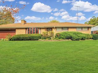 1837 Kenilworth Pl, Aurora, IL 60506