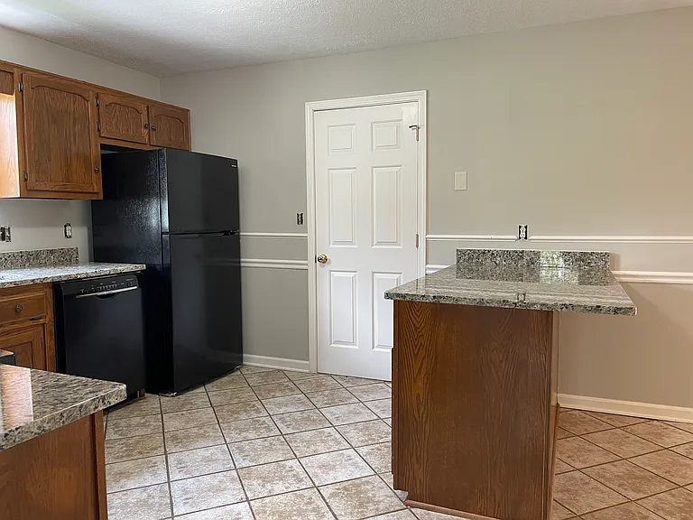 1861 Woodhollow Way — Photo 9