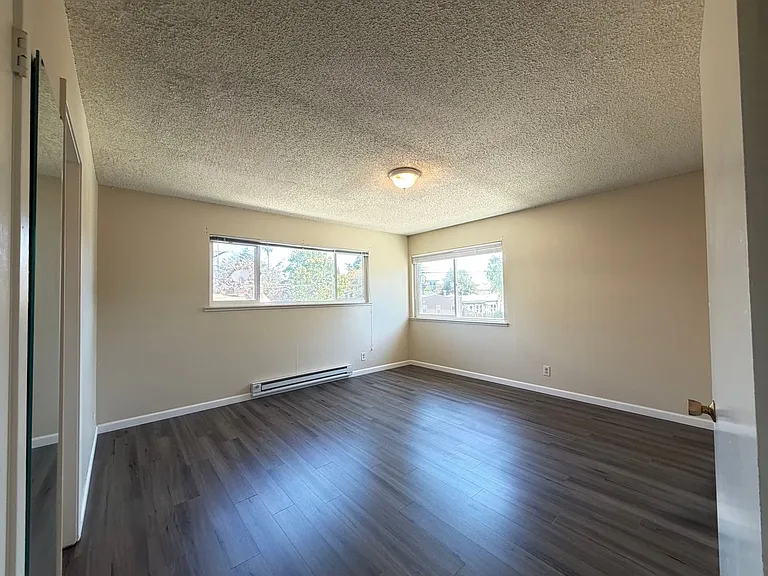 2211 San Antonio Ave — Photo 17