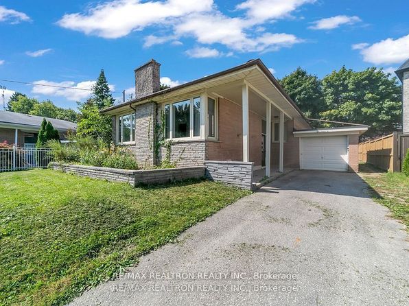 66 Claywood Rd #C07, Toronto, ON M2N 2R2
