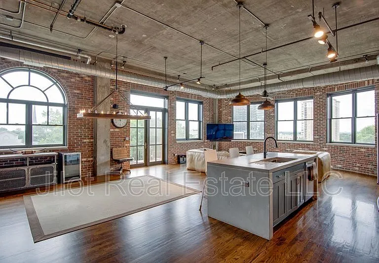 3180 Mathieson Dr NE #910 — Photo 4