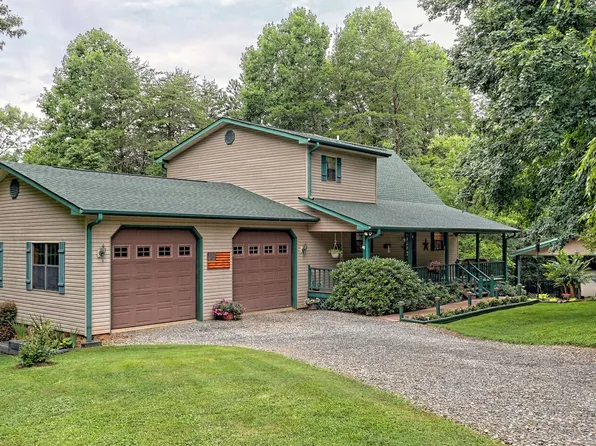 419 Rocky Top Heights Rd, Blairsville, GA 30512