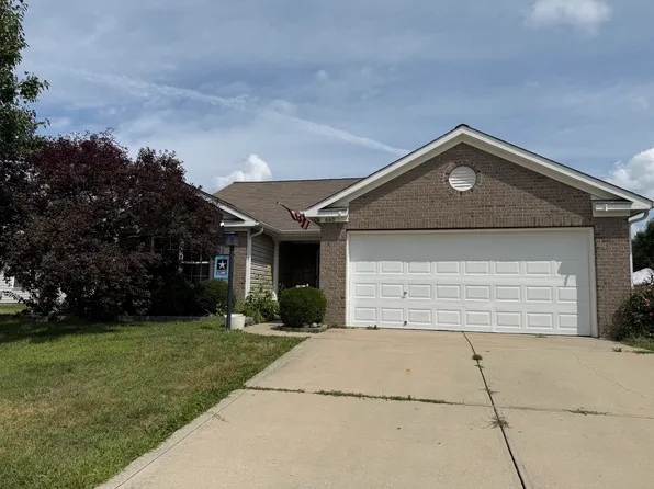 640 Rocky Meadow Dr, Greenwood, IN 46143