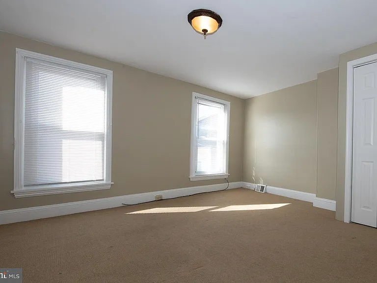 4707 Smick St — Photo 21