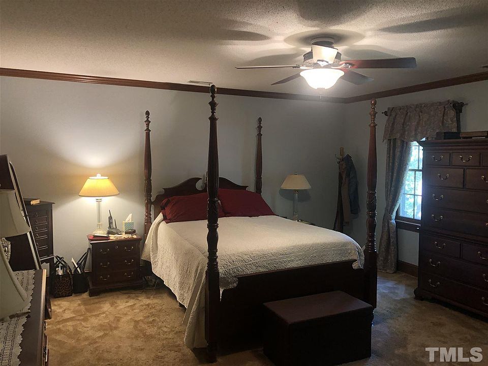 2nd image of 9409 Springdale Dr