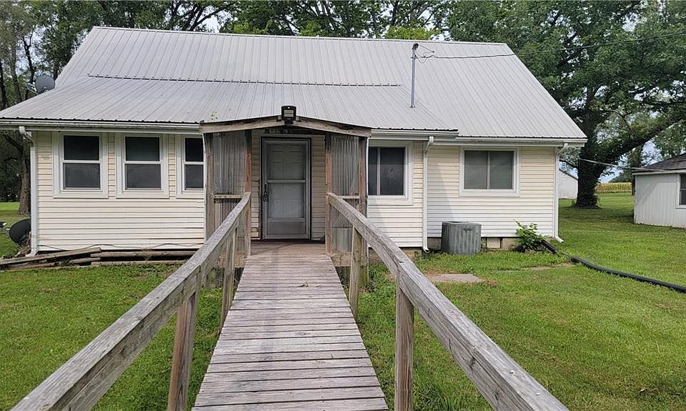 1st image of 24704 W 347th St