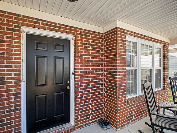 5th image of 112 Kudrow Ln