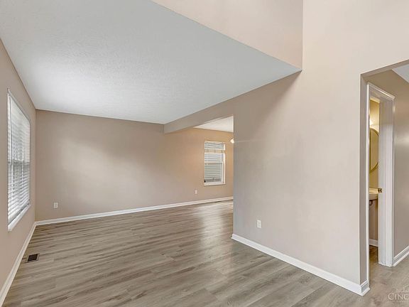 5th image of 8017 Birchwood Ct