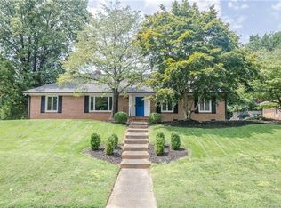 1205 Betsy Dr, Charlotte, NC 28211