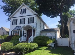 9 Highland Rd, Staten Island, NY 10308