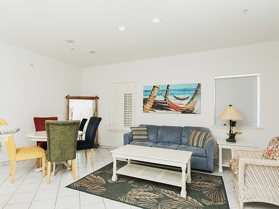 5th image of 111 E Harbor Dr