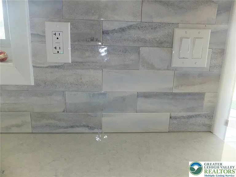 1264 California Ave — Photo 16