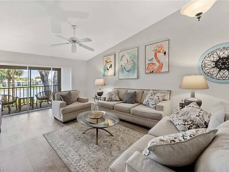 822 Gulf Pavillion Dr #202 — Photo 4