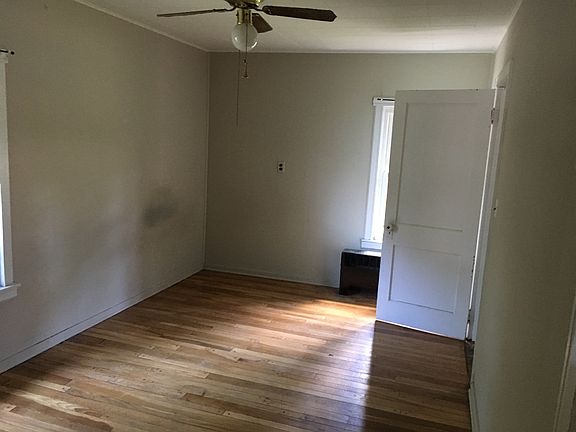 5th image of 612 Park St