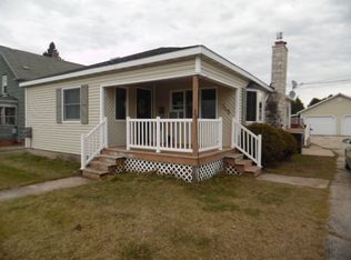 345 Schoolcraft Ave, Manistique, MI 49854