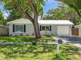 1819 West Dr, Clearwater, FL 33755