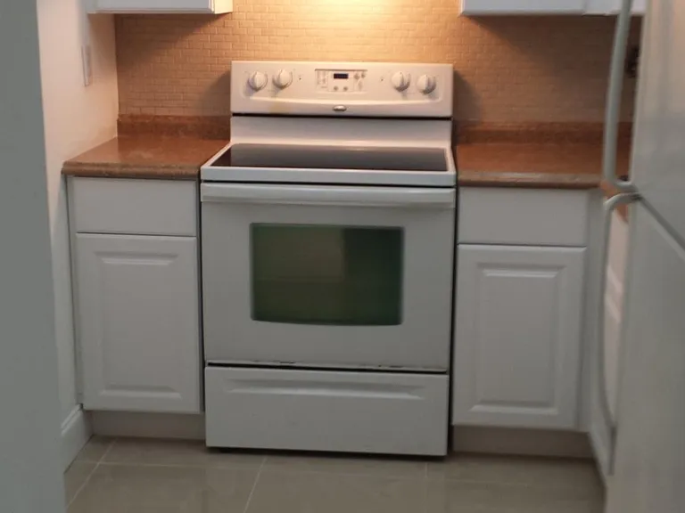 11780 SW 18th St #214 — Photo 32