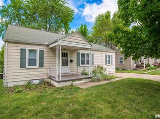 1503 Hamilton St, Pekin, IL 61554