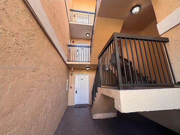 2nd image of 5661 Riverside Dr APT 101B7