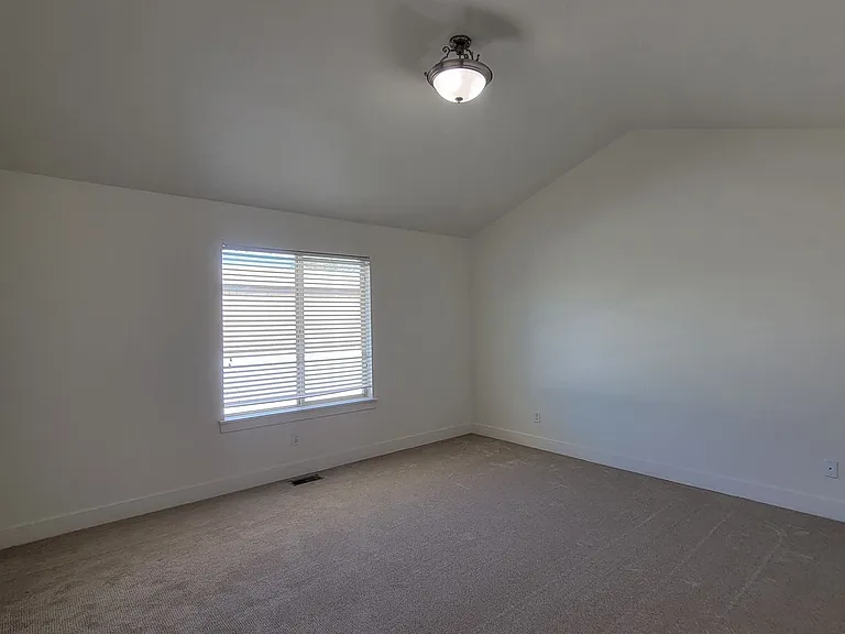 1652 W Brooke St — Photo 11